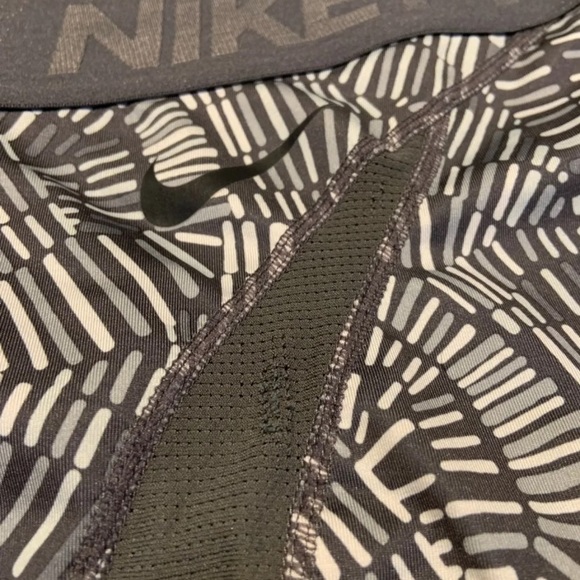 Nike Pro Shorts - Picture 2 of 4